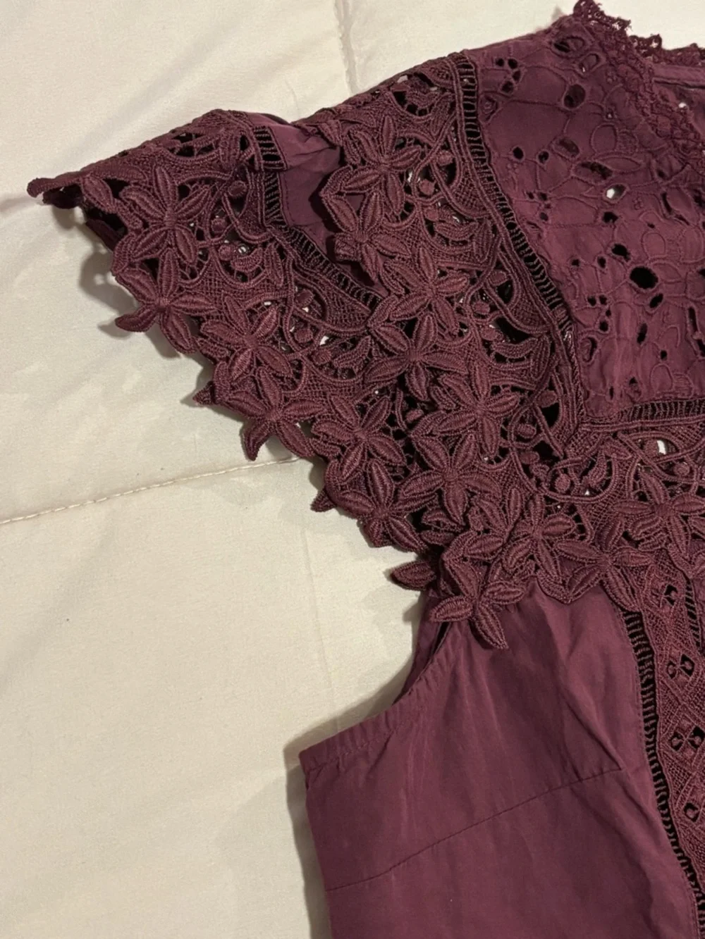 Anthropologie Sleeveless High-Neck Lace-Inset Blouse | Eyelet Button-Front Top - Picture 4 of 12